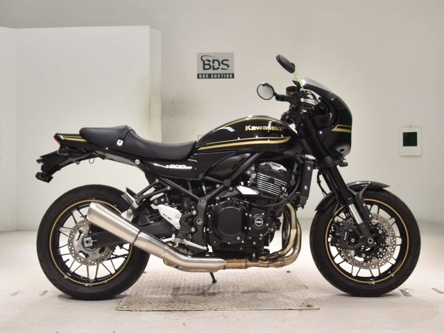 Kawasaki Z900RS CAFE 2023