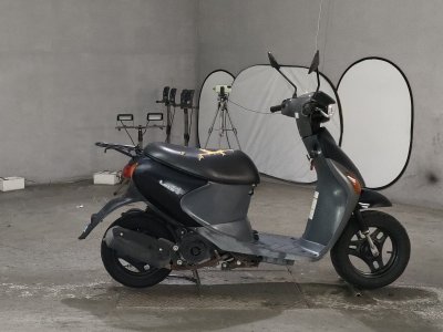 Suzuki LETS4
