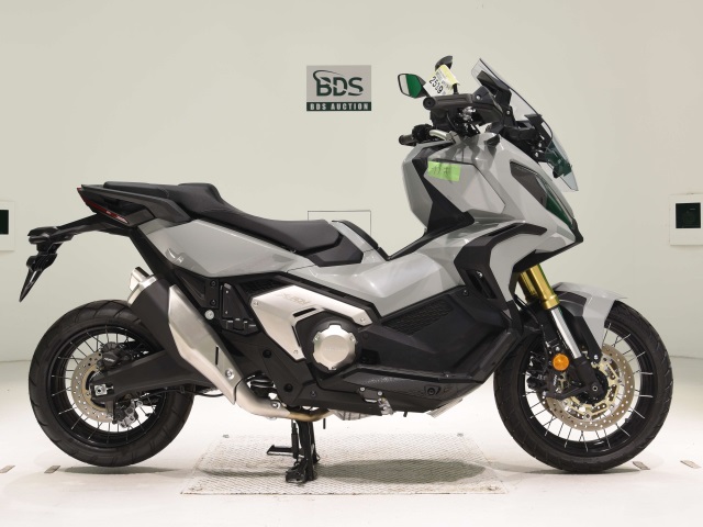 Honda X-ADV750-2 2024