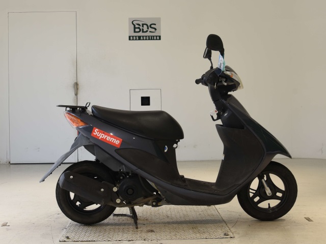 Suzuki ADDRESS V50