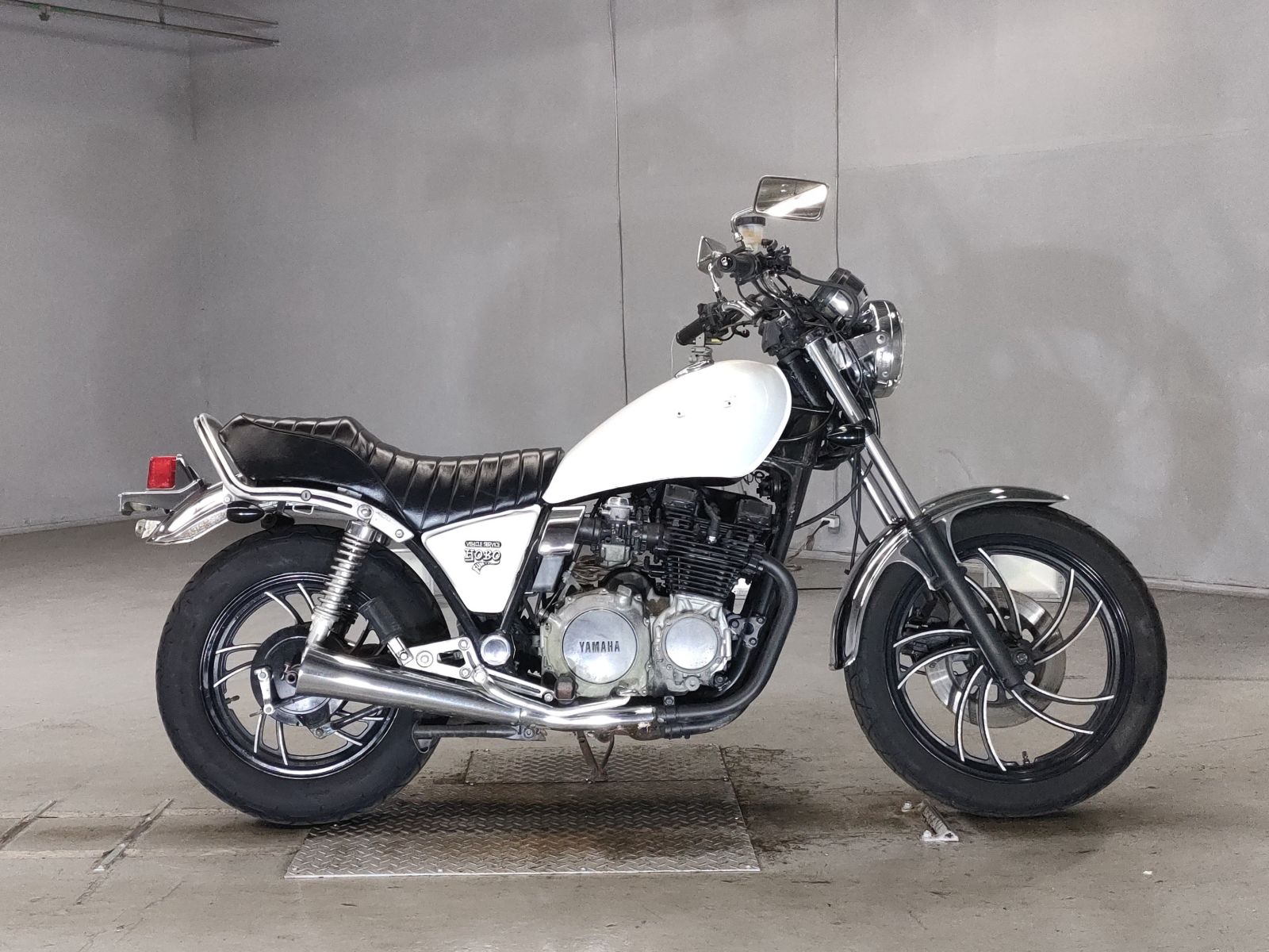 Yamaha XJ650 SPECIAL 1982