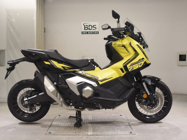 Honda X-ADV750-2 2025