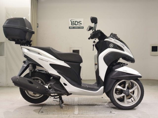 Yamaha TRICITY MW125A 2015