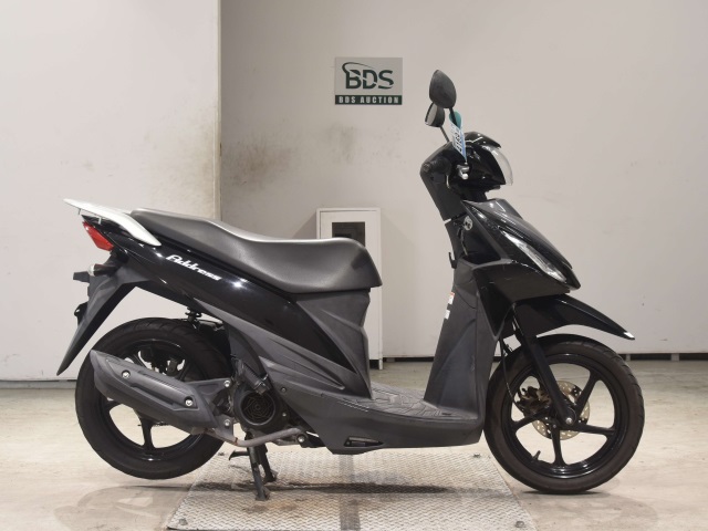 Suzuki ADDRESS V110