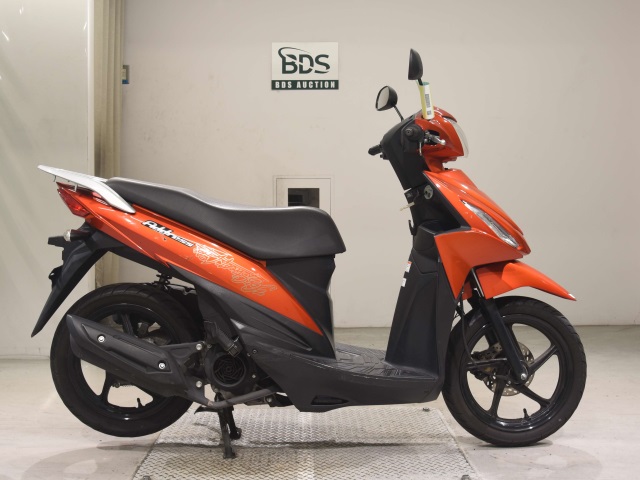 Suzuki ADDRESS V110