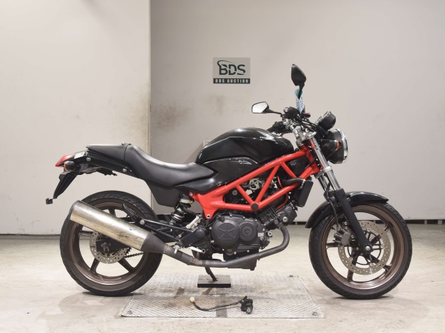 Honda VTR250 2015