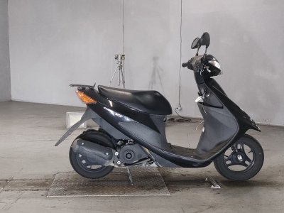 Suzuki ADDRESS V50