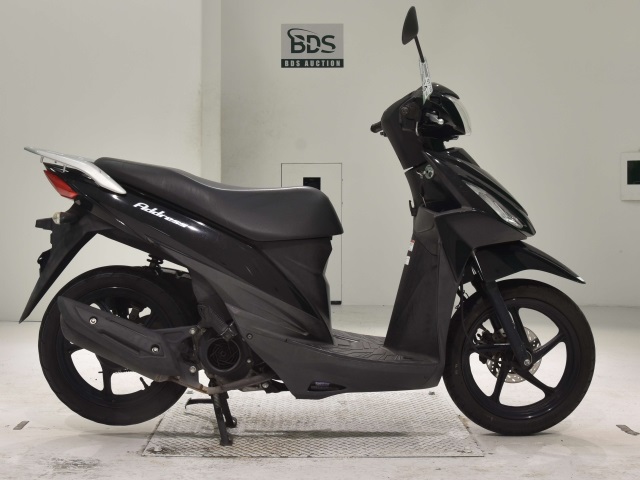 Suzuki ADDRESS V110