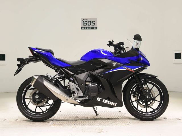 Suzuki GSX250R