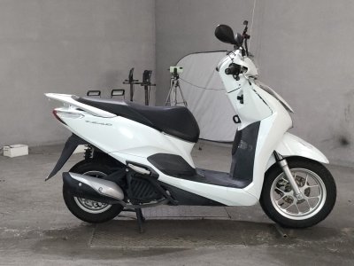 Honda LEAD125 2018