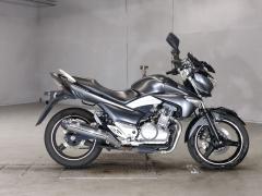 Suzuki GSR250