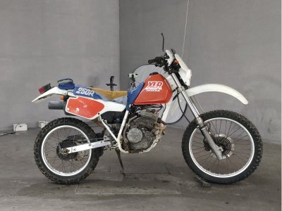 Honda XLR250R 1987