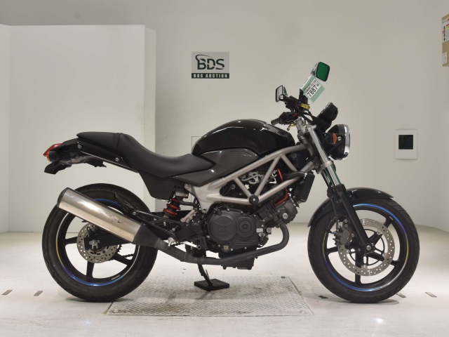 Honda VTR250 2013