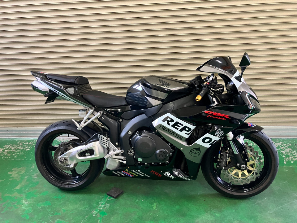 Honda CBR1000RR 2006