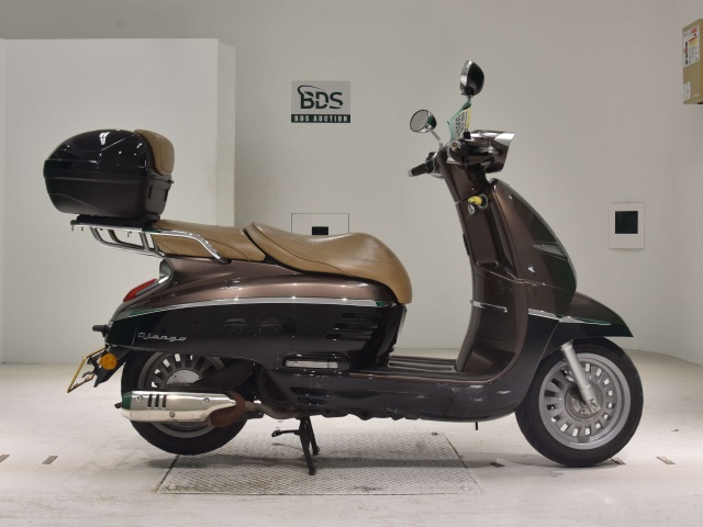 Peugeot DJANGO150A 2020