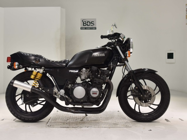 Yamaha XJ750E 1981