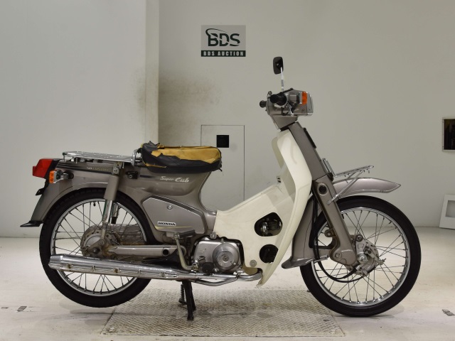 Honda C50-E 2002