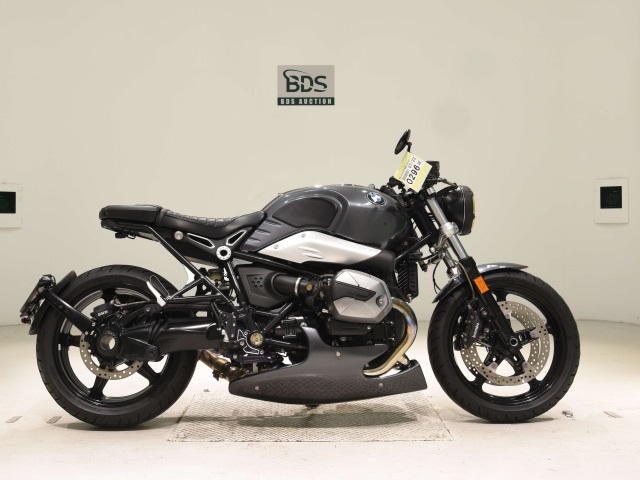 BMW R NINE T 2021