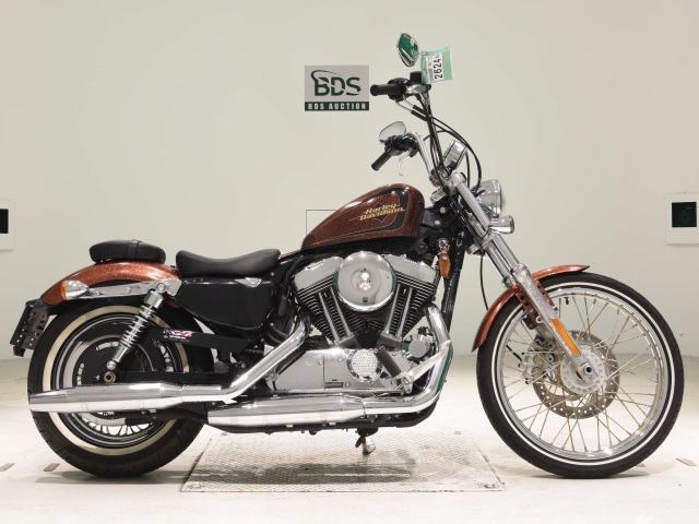 HD SPORTSTER SEVENTY-TWO XL1200V 2013