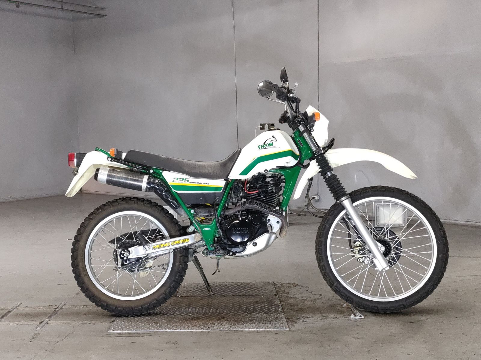 Yamaha SEROW XT225 1987