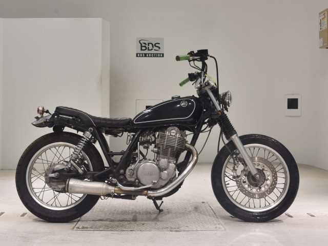 Yamaha SR400 2003