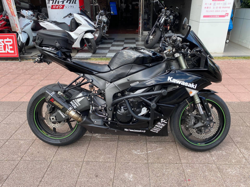 Kawasaki NINJA ZX-6R 2011