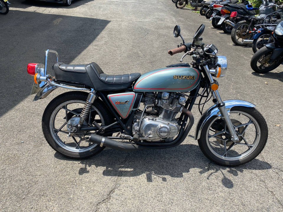 Suzuki gs400l 2025