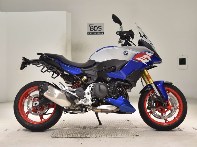 BMW F900XR 2025