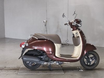 Honda GIORNO 2011