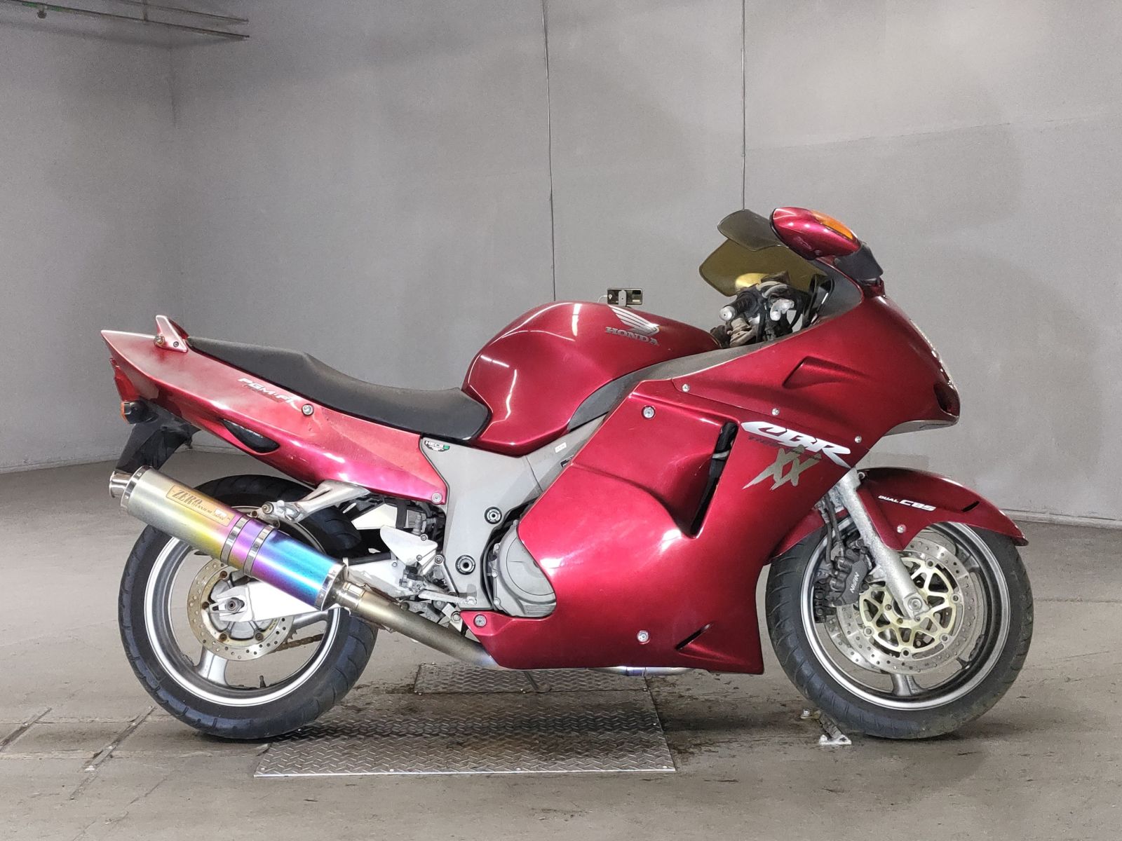 Honda CBR1100XX BLACKBIRD 2001