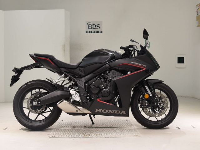 Honda CBR650F 2025