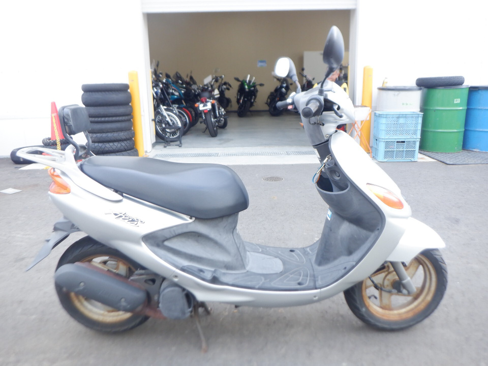Yamaha GRANDAXIS100 2003