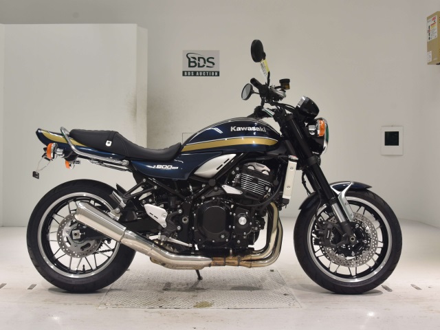 Kawasaki Z900RS 2021