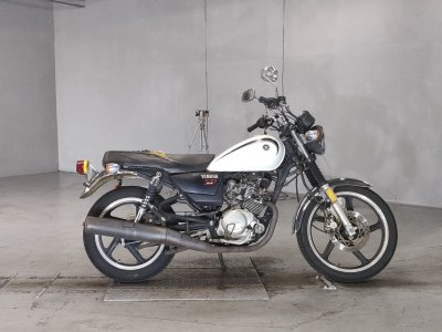 Yamaha YB125SP 2012