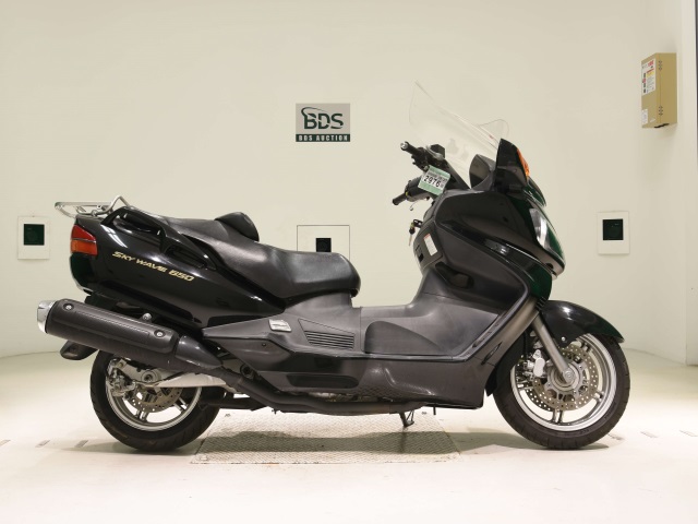 Suzuki SKYWAVE 650 2003