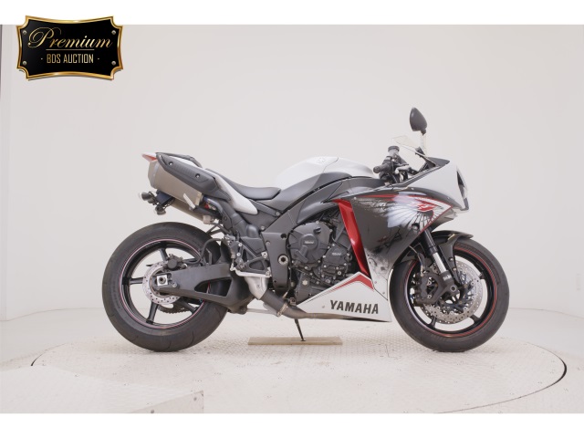 Yamaha YZF-R1 2015