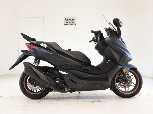Honda FORZA-6 2023