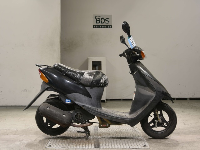 Suzuki LETS2
