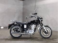 Yamaha SR400 2019