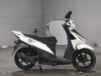 Suzuki ADDRESS V110