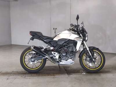 Honda CB250R 2018