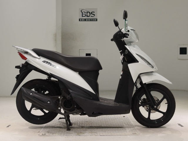 Suzuki ADDRESS V110