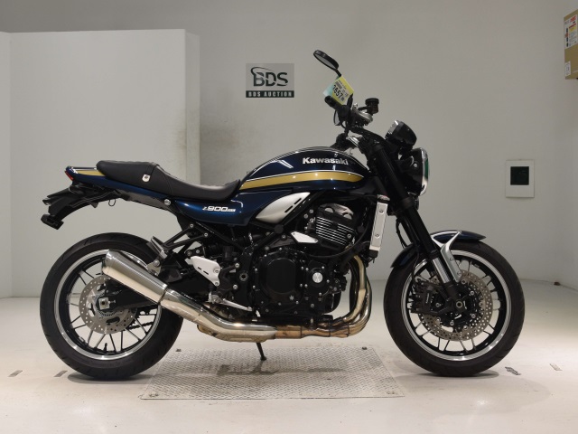 Kawasaki Z900RS 2022