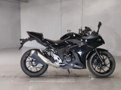 Suzuki GSX250R