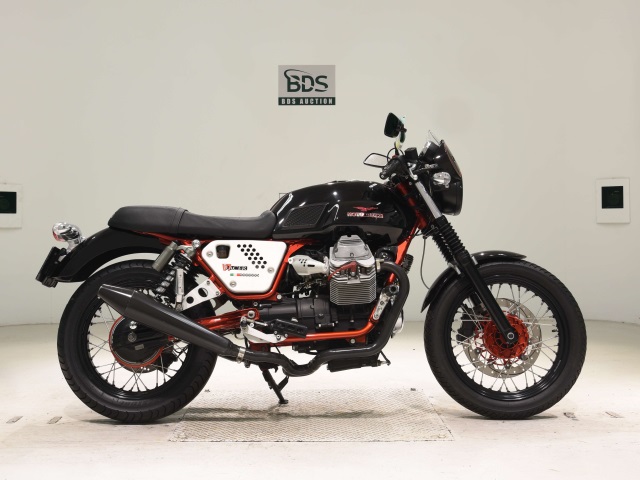 Moto Guzzi V7 RACER 2011