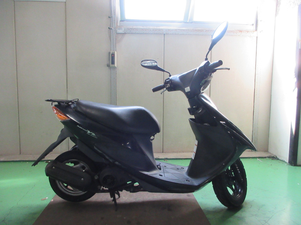 Suzuki ADDRESS V50
