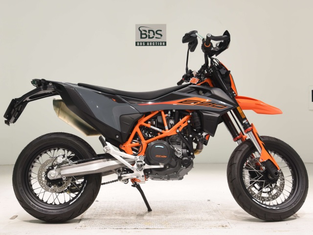 KTM 690 SMC R 2024