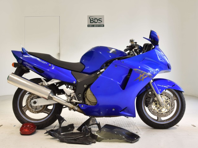 Honda CBR1100XX BLACKBIRD 1999