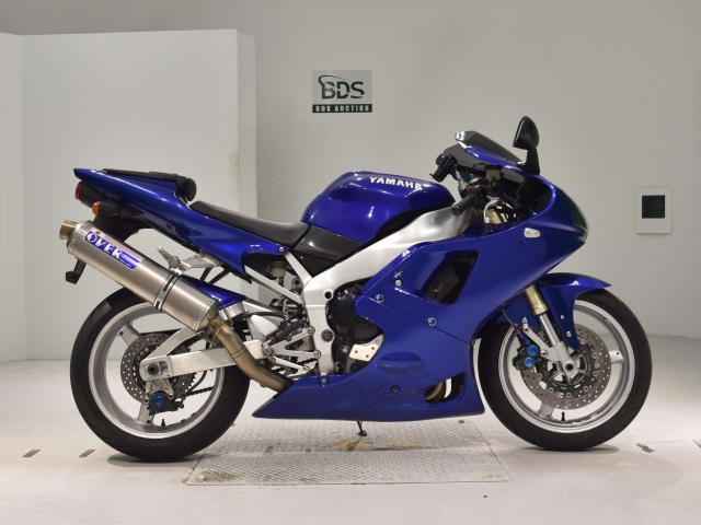 Yamaha YZF-R1 1999