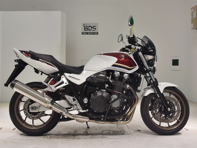 Honda CB1300SF 2020